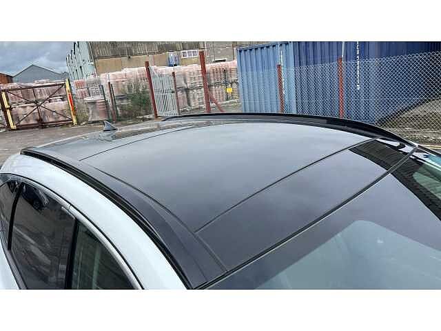 Hyundai TUCSON TUCSON 1.6 TGDi Hybrid 230 Ultimate 5dr 2WD Auto WHITE