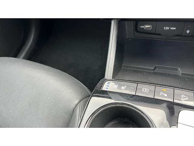 Hyundai TUCSON TUCSON 1.6 TGDi Hybrid 230 Ultimate 5dr 2WD Auto WHITE