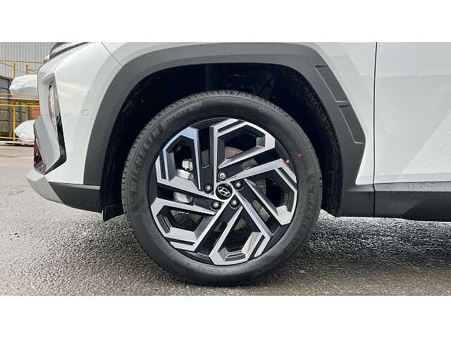 Hyundai TUCSON Tucson 1.6T Hybrid 215ps Ultimate AU Atlas White
