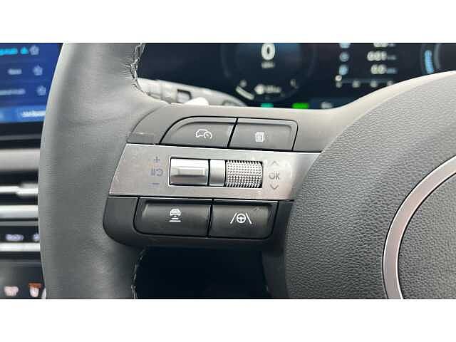 Hyundai TUCSON Tucson 1.6T Hybrid 215ps Ultimate AU Atlas White