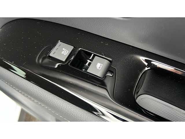 Hyundai TUCSON Tucson 1.6T Hybrid 215ps Ultimate AU Atlas White