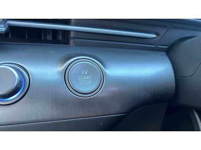 Hyundai Kona KONA 160kW Advance 65kWh 5dr Auto