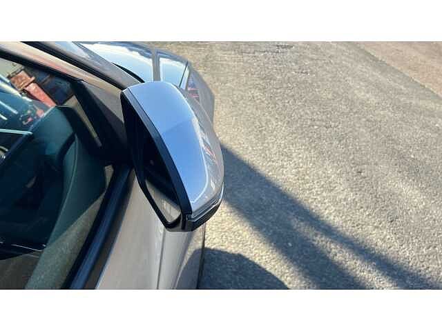 Hyundai TUCSON TUCSON 1.6T Hybrid Premium 5dr Auto Silver