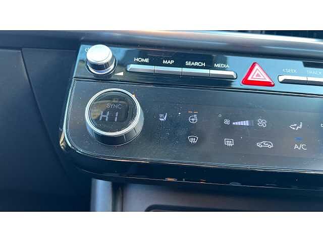 Hyundai TUCSON TUCSON 1.6T Hybrid Premium 5dr Auto Silver