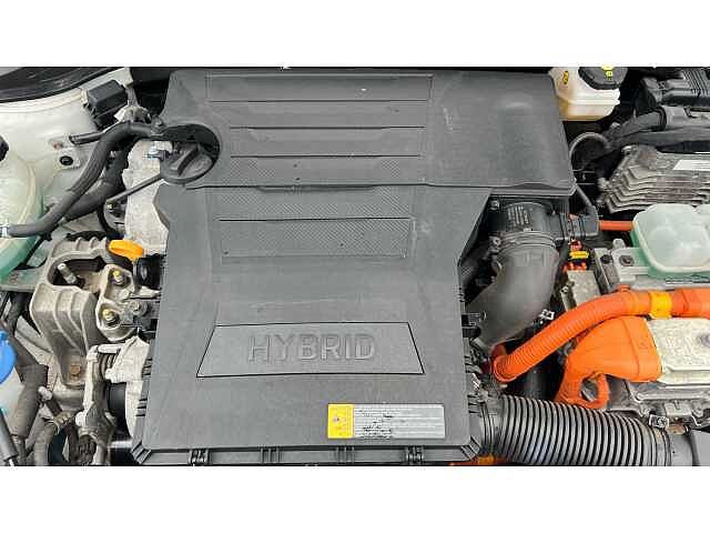 Hyundai Ioniq IONIQ 1.6 GDi Hybrid Premium SE 5dr DCT