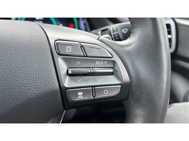 Hyundai Ioniq IONIQ 1.6 GDi Hybrid Premium SE 5dr DCT