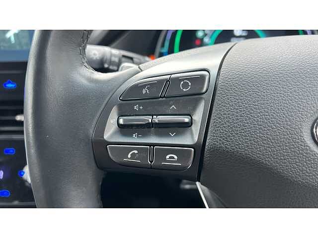 Hyundai Ioniq IONIQ 1.6 GDi Hybrid Premium SE 5dr DCT
