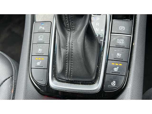 Hyundai Ioniq IONIQ 1.6 GDi Hybrid Premium SE 5dr DCT