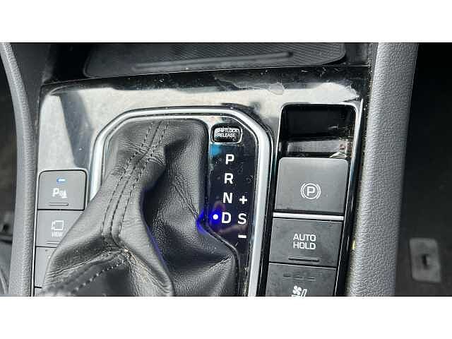 Hyundai Ioniq IONIQ 1.6 GDi Hybrid Premium SE 5dr DCT