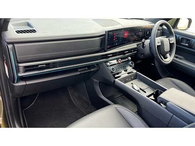 Hyundai Santa Fe SANTA FE 1.6 TGDi Plug-in Hybrid Calligraphy 5dr 4WD Auto