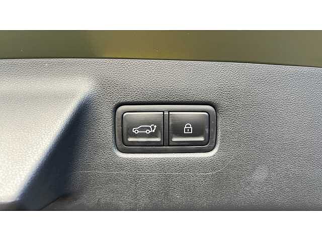 Hyundai Santa Fe SANTA FE 1.6 TGDi Plug-in Hybrid Calligraphy 5dr 4WD Auto