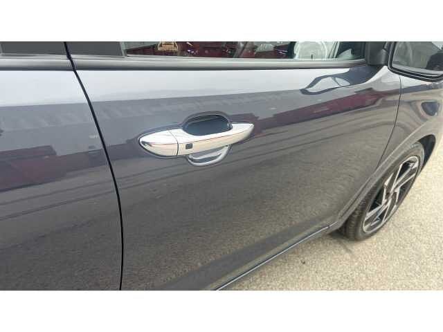 Hyundai i10 I10 1.2 [79] Premium 5dr Auto [Nav]