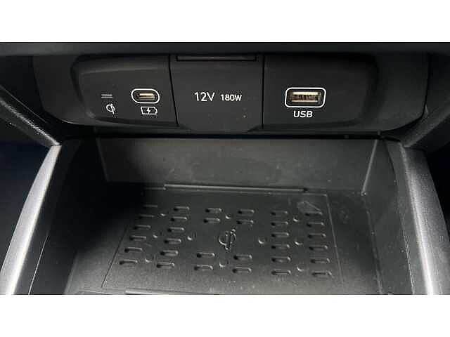 Hyundai i10 I10 1.2 [79] Premium 5dr Auto [Nav]