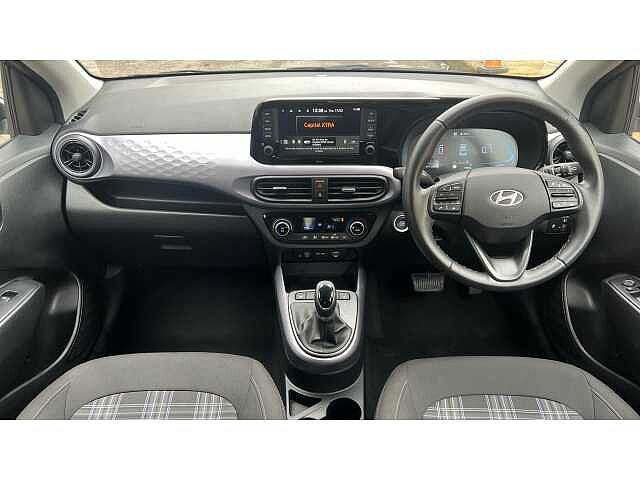 Hyundai i10 I10 1.2 [79] Premium 5dr Auto [Nav]