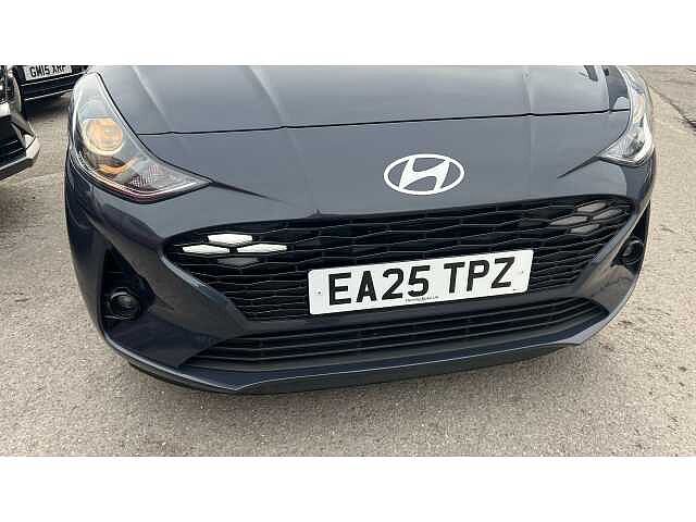Hyundai i10 I10 1.2 [79] Premium 5dr Auto [Nav]