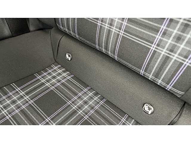 Hyundai i10 I10 1.2 [79] Premium 5dr Auto [Nav]