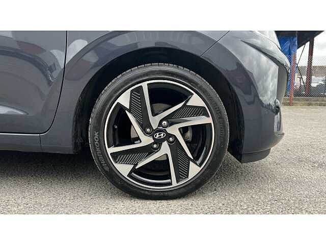 Hyundai i10 I10 1.2 [79] Premium 5dr Auto [Nav]