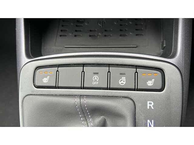 Hyundai i10 I10 1.2 [79] Premium 5dr Auto [Nav]