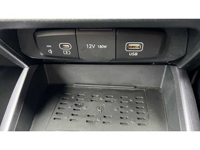 Hyundai i10 I10 1.2 [79] Premium 5dr Auto [Nav]