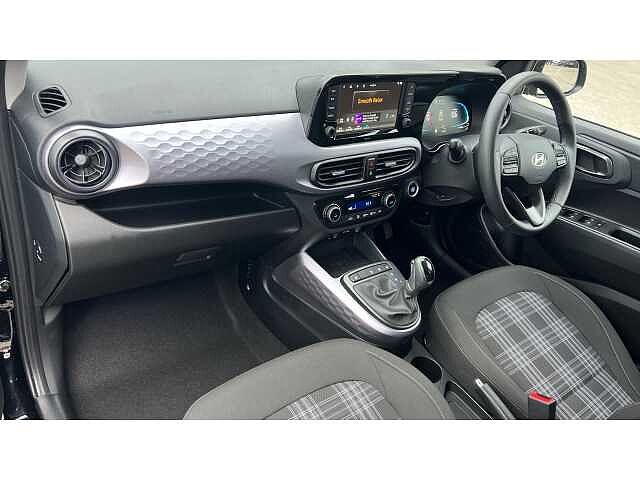 Hyundai i10 I10 1.2 [79] Premium 5dr Auto [Nav]