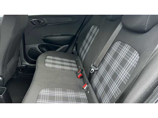 Hyundai i10 I10 1.2 [79] Premium 5dr Auto [Nav]