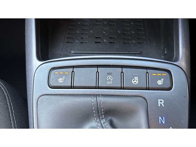 Hyundai i10 I10 1.2 [79] Premium 5dr Auto [Nav]