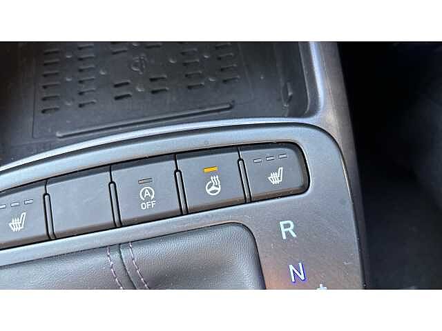 Hyundai i10 I10 1.2 [79] Premium 5dr Auto [Nav]