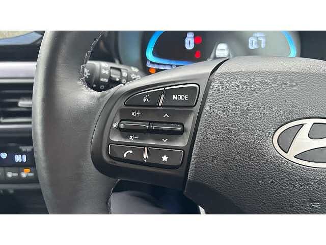 Hyundai i10 I10 1.2 [79] Premium 5dr Auto [Nav]