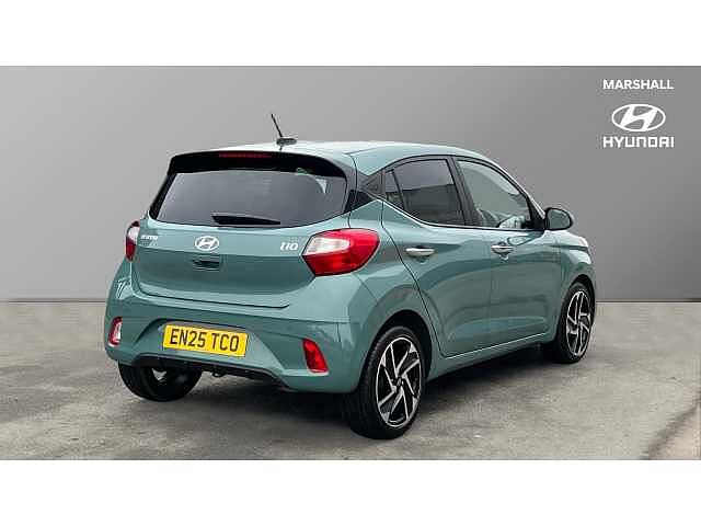 Hyundai i10 I10 1.2 [79] Premium 5dr Auto [Nav]