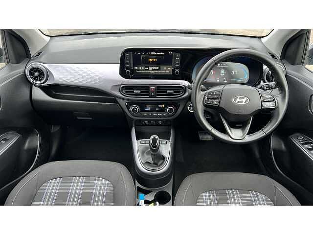 Hyundai i10 I10 1.2 [79] Premium 5dr Auto [Nav]