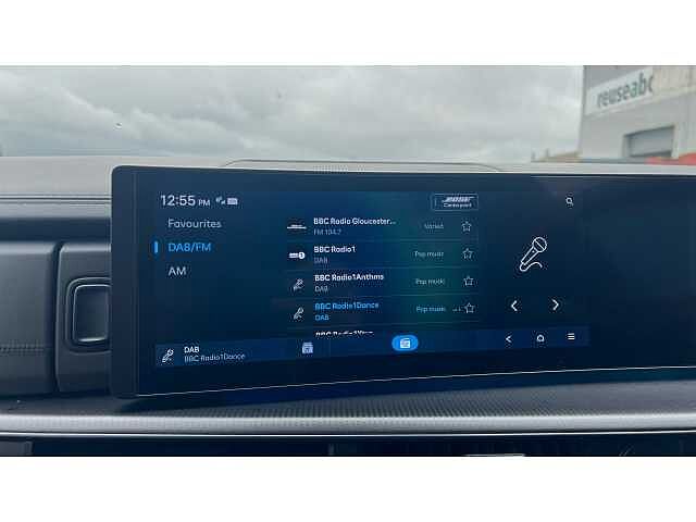 Hyundai Santa Fe SANTA FE 1.6 TGDi Hybrid Calligraphy 5dr 4WD Auto