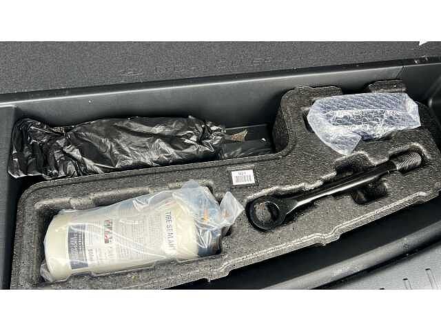 Hyundai Santa Fe SANTA FE 1.6 TGDi Hybrid Calligraphy 5dr 4WD Auto