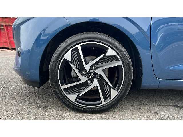 Hyundai i10 I10 1.2 [79] Premium 5dr Auto [Nav]