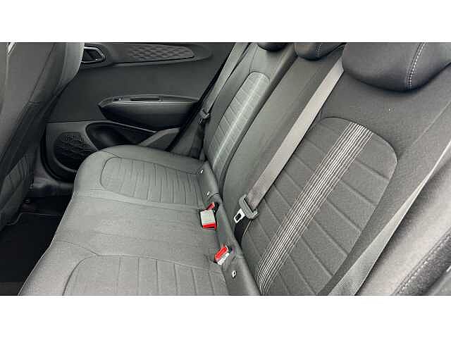 Hyundai i10 i10 5Dr HAT 1.0 MPi 63ps Advance NAV