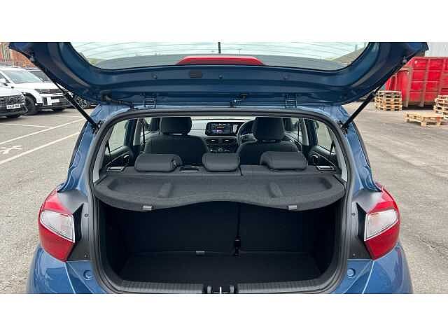Hyundai i10 i10 5Dr HAT 1.0 MPi 63ps Advance NAV