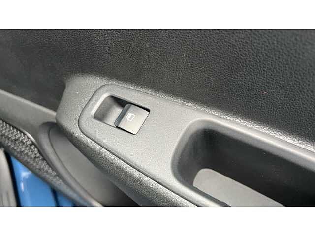 Hyundai i10 i10 5Dr HAT 1.0 MPi 63ps Advance NAV