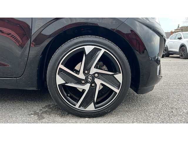 Hyundai i10 I10 1.0 MPi Premium 5dr Auto