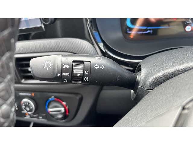 Hyundai i10 i10 5Dr HAT 1.0 MPi 63ps Advance NAV AU