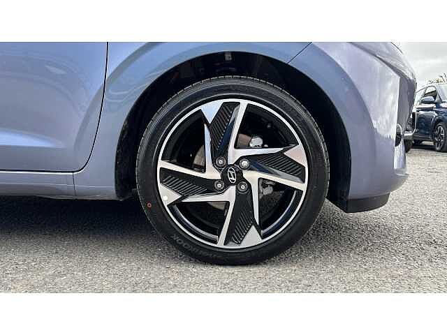 Hyundai i10 i10 5Dr HAT 1.2 MPi 79ps Premium NAV AU