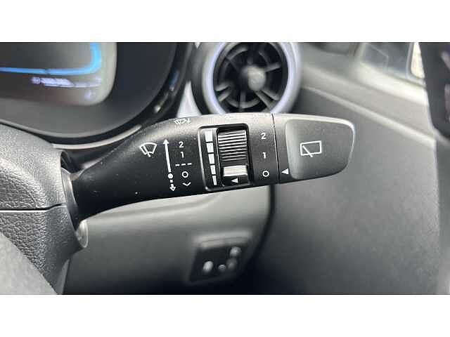 Hyundai i10 i10 5Dr HAT 1.2 MPi 79ps Premium NAV AU