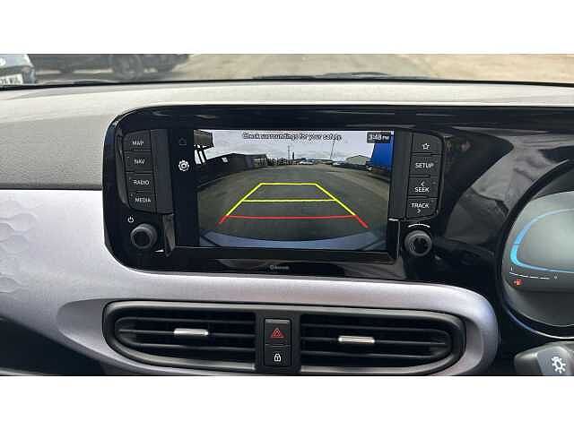 Hyundai i10 i10 5Dr HAT 1.2 MPi 79ps Premium NAV AU