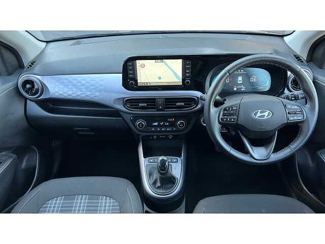 Hyundai i10 I10 1.2 [79] Premium 5dr Auto [Nav]
