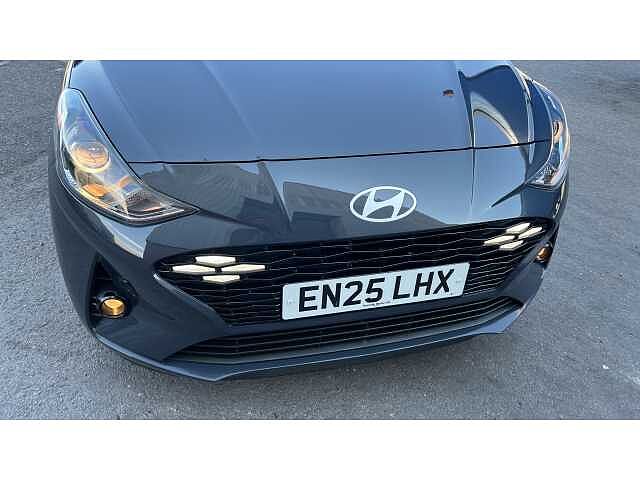 Hyundai i10 I10 1.2 [79] Premium 5dr Auto [Nav]