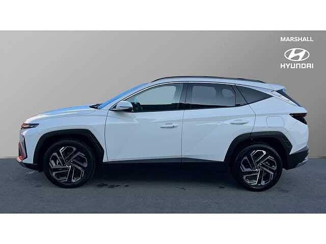 Hyundai TUCSON Tucson 1.6T Hybrid 239ps Ultimate AU White