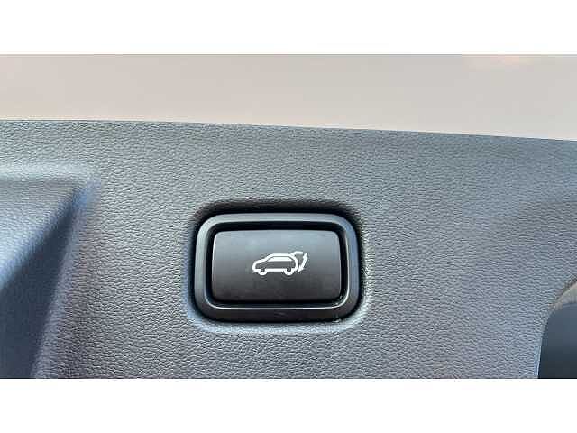 Hyundai TUCSON Tucson 1.6T Hybrid 239ps Ultimate AU White