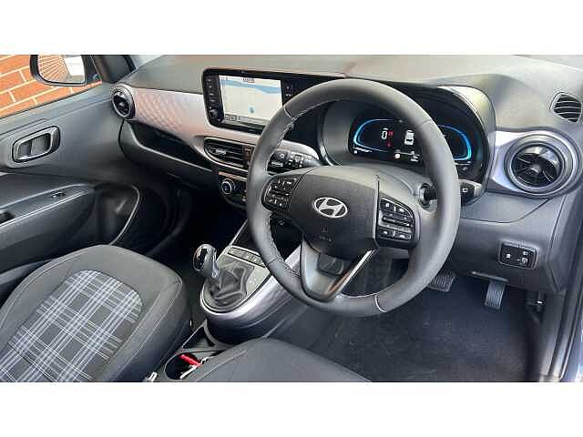 Hyundai i10 I10 1.2 [79] Premium 5dr Auto [Nav]