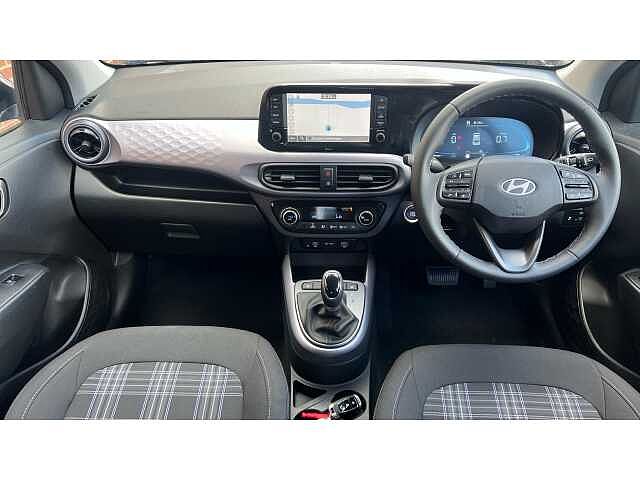 Hyundai i10 I10 1.2 [79] Premium 5dr Auto [Nav]