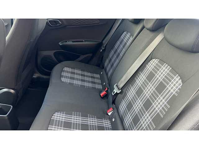 Hyundai i10 I10 1.2 [79] Premium 5dr Auto [Nav]
