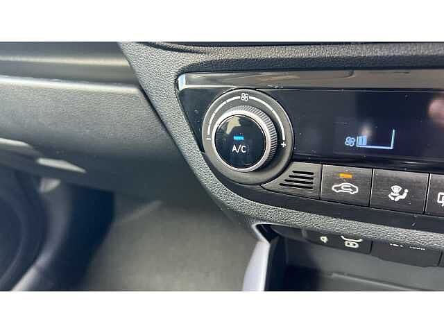 Hyundai i10 I10 1.2 [79] Premium 5dr Auto [Nav]