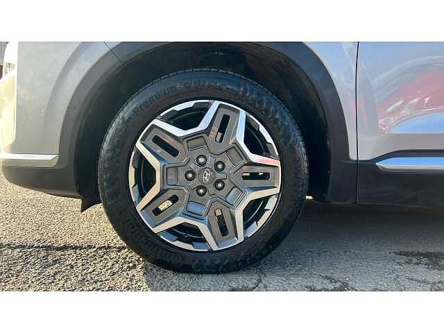 Hyundai SANTA FE SANTA FE 1.6 TGDi Plug-in Hybrid Ultimate 5dr 4WD Auto SILVER